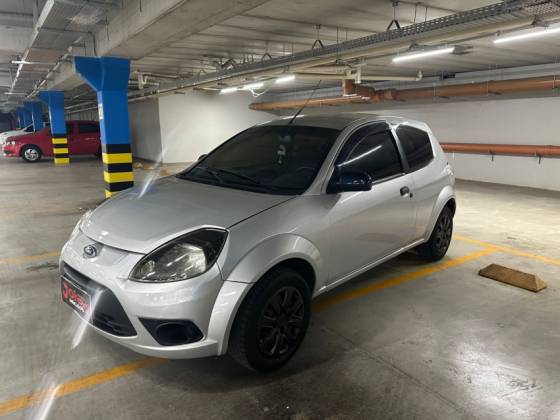 FORD KA 1.0 MPI 8V FLEX 2P MANUAL FORD KA 1.0 MPI 8V FLEX 2P MANUAL